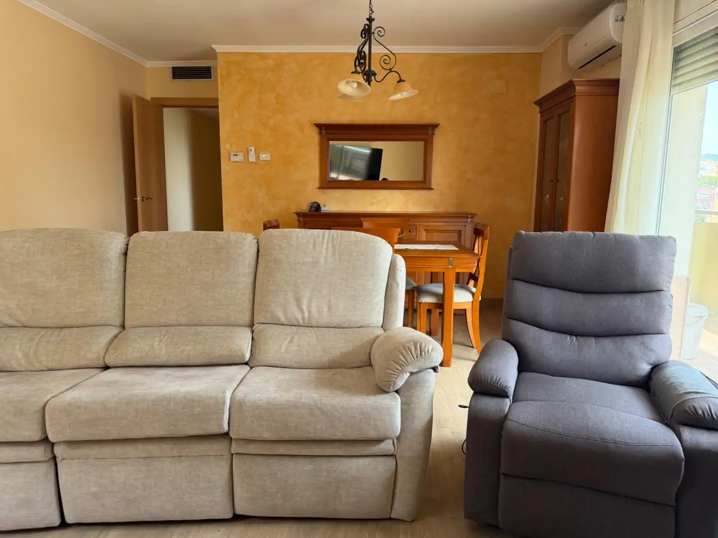 Wohnzimmer von Wohnung zum Verkauf in Mataró mit Klimaanlage, Heizung und Parkett