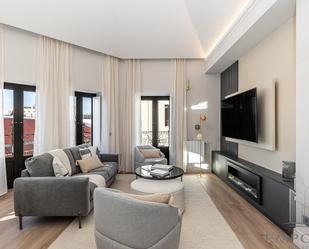 Living room of Attic for sale in  Madrid Capital  with Air Conditioner, Heating and Terrace