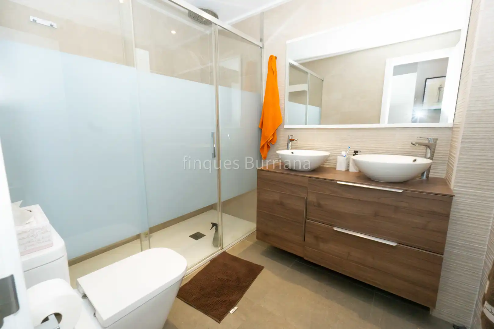 Baño de Piso en venta en Burriana / Borriana