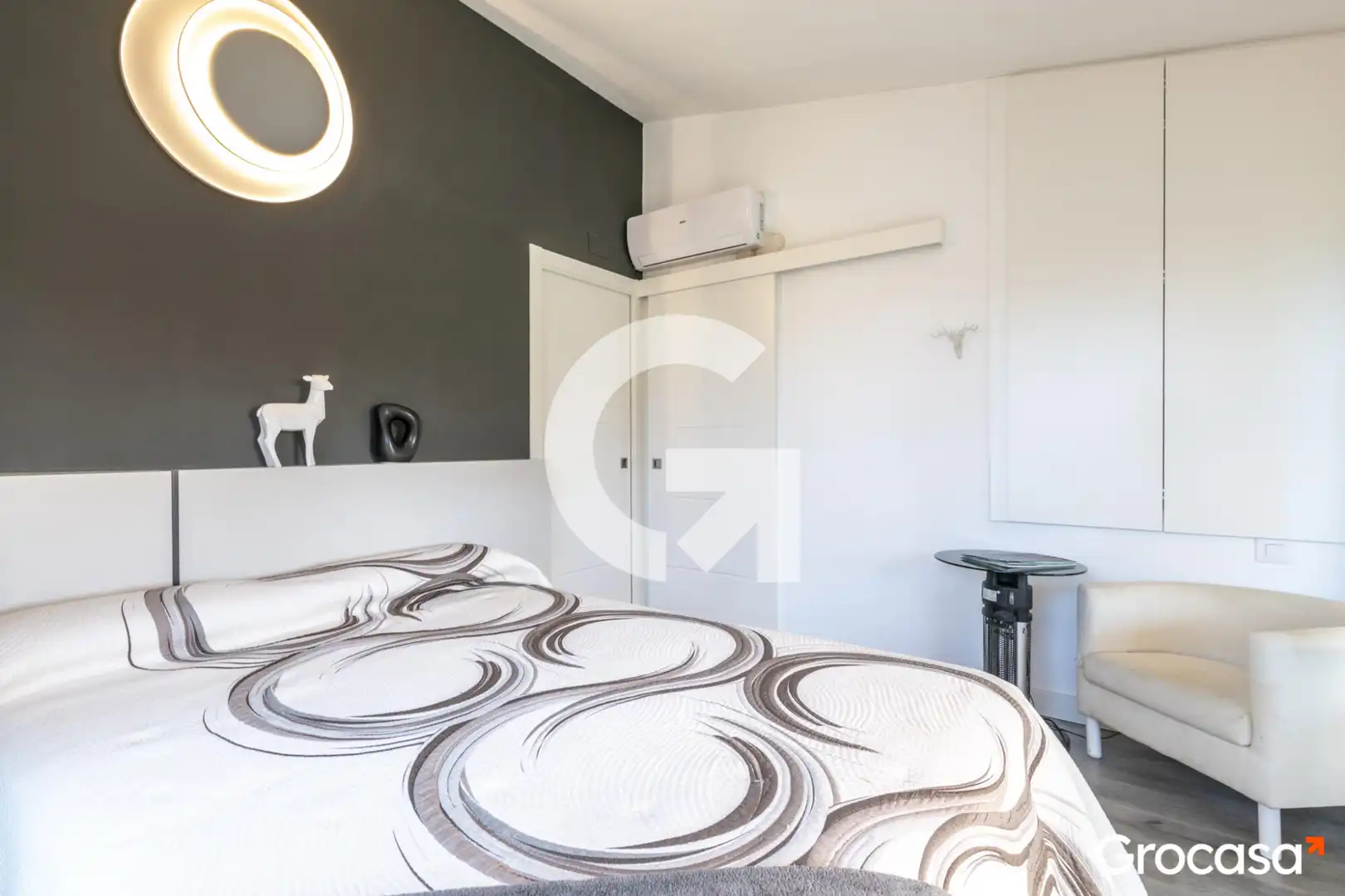 Habitación de Casa adosada en venta en Sant Joan Despí con Aire acondicionado, Calefacción y Terraza