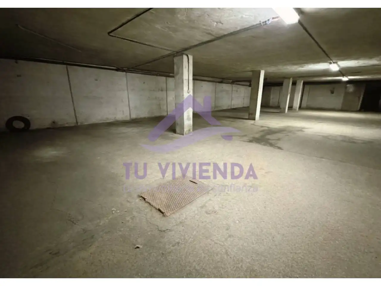 Garaje en venta en Saldaña