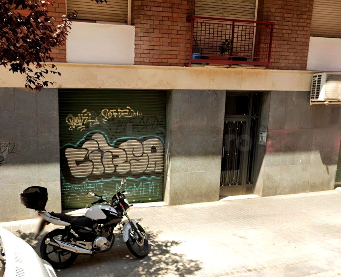 Exterior view of Premises for sale in L'Hospitalet de Llobregat