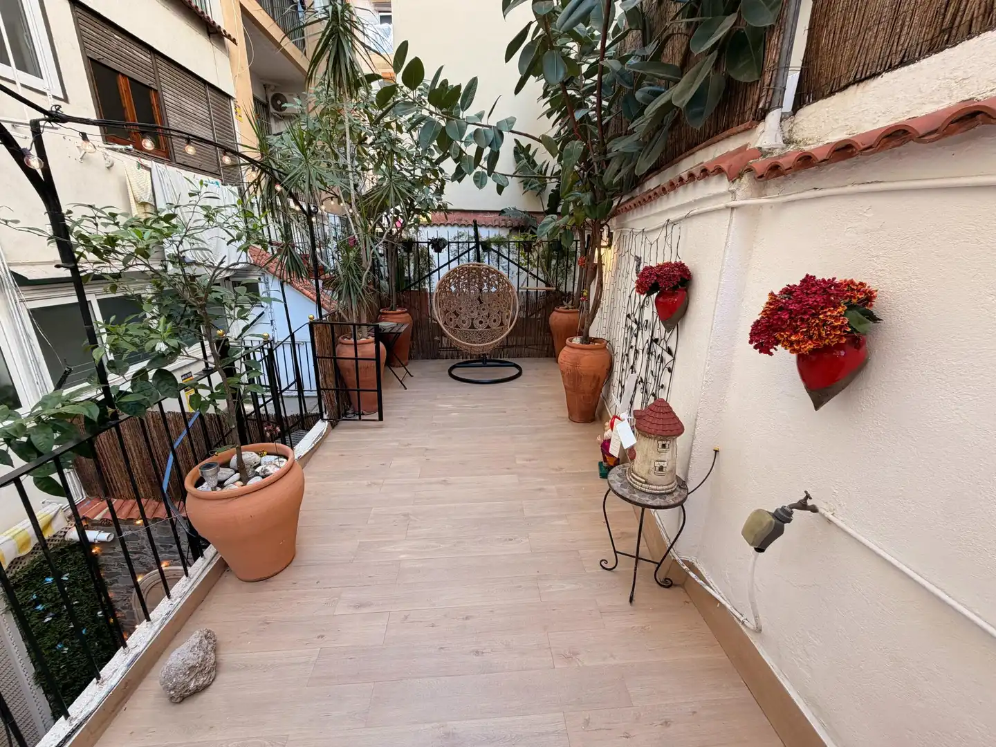 Terrasse von Maisonette zum Verkauf in Barcelona mit Klimaanlage, Terrasse und Balkon