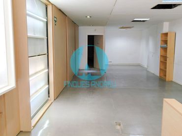 Local comercial de lloguer a Via Europa - Parc Central