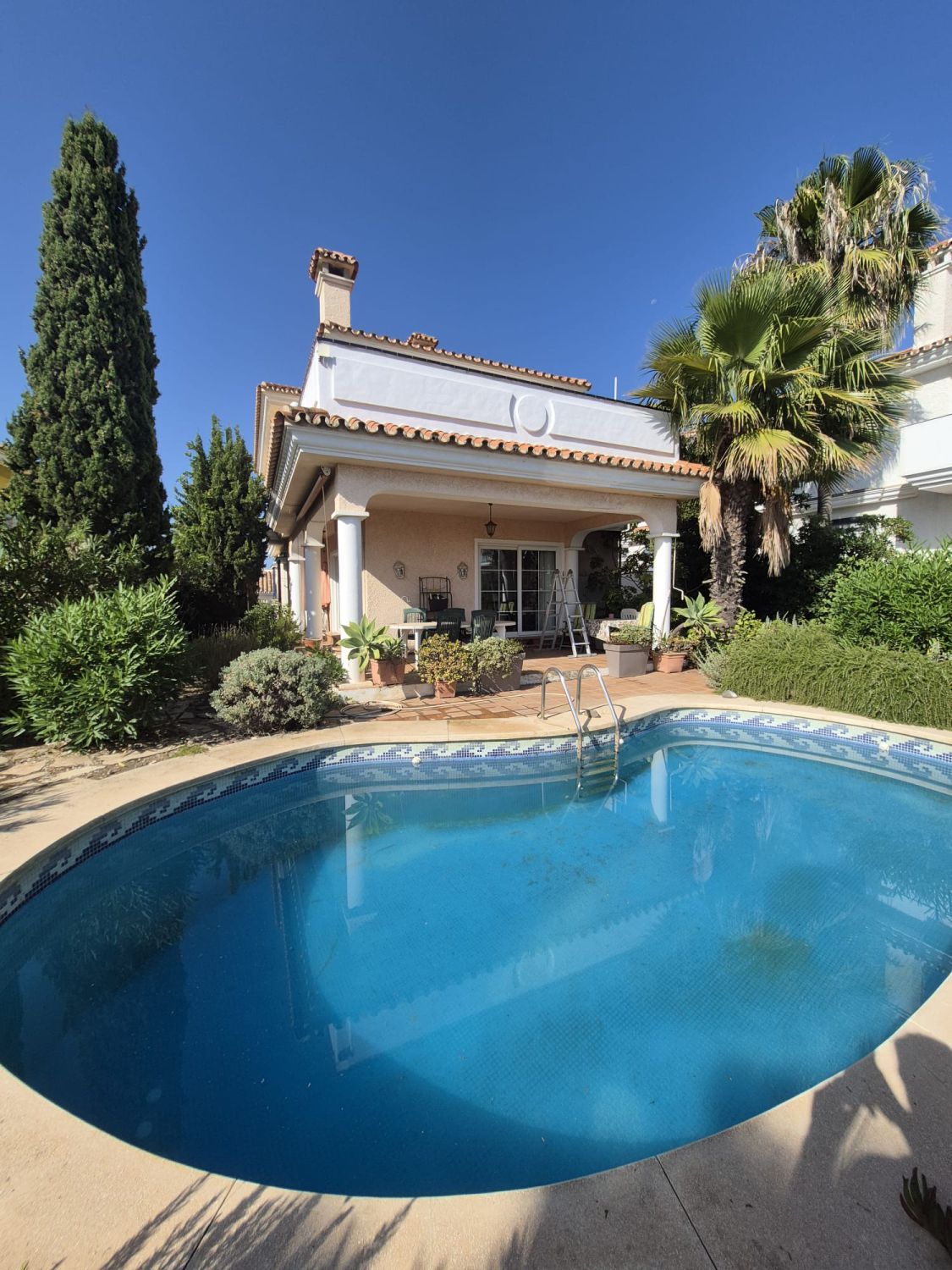 Garden of House or chalet for sale in Fuengirola  with Air Conditioner, Heating and Private garden