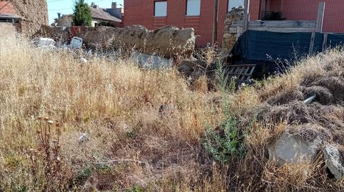 Foto 2 de Residencial en venta en Calle del Agua, Fuensaldaña, Valladolid