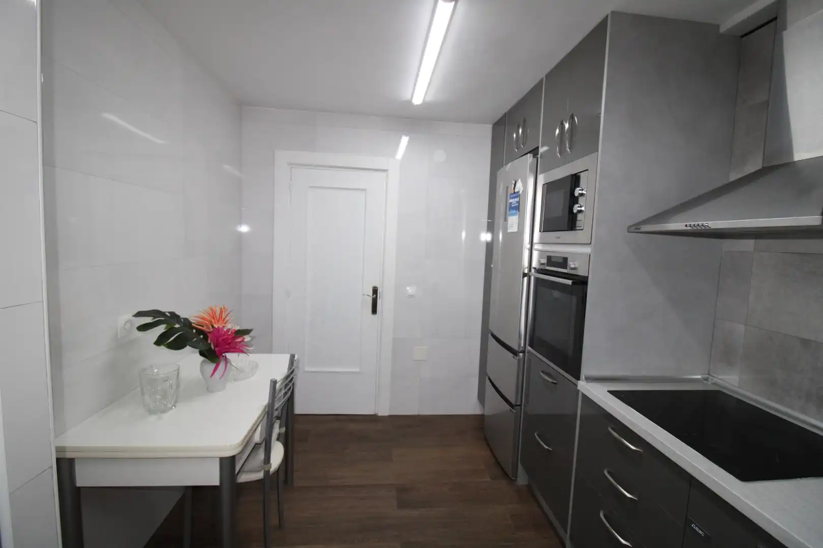 Cocina de Piso de alquiler en Murcia con Aire acondicionado