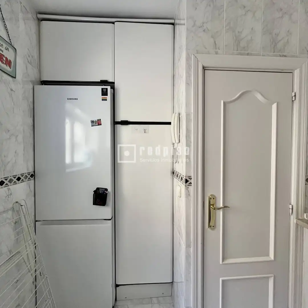 Habitación de Piso de alquiler en Madrid con Aire acondicionado, Calefacción y Amueblado