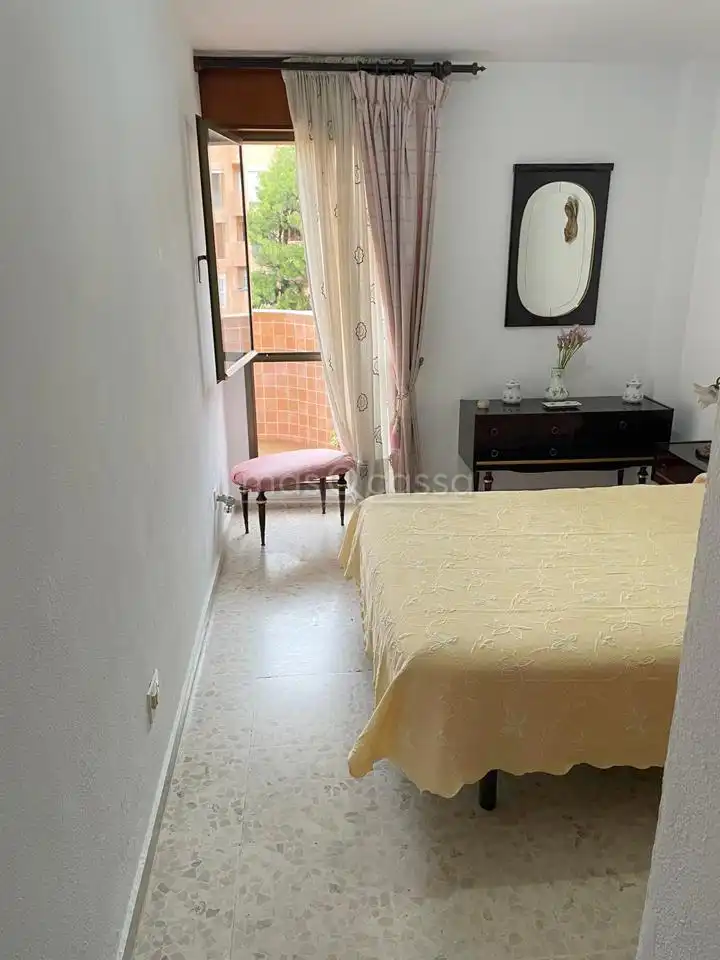 Flat for rent in Calle Gibraltar, San José - San Bernardo