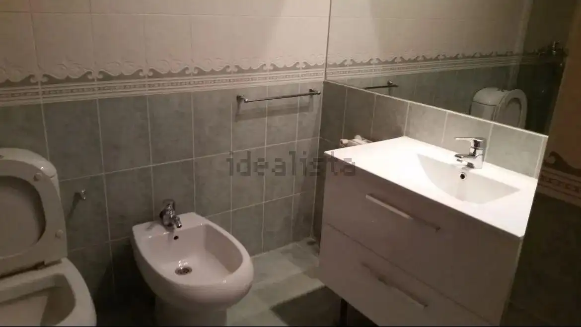 Baño de Piso de alquiler en Boadilla del Monte con Aire acondicionado, Jardín privado y Trastero