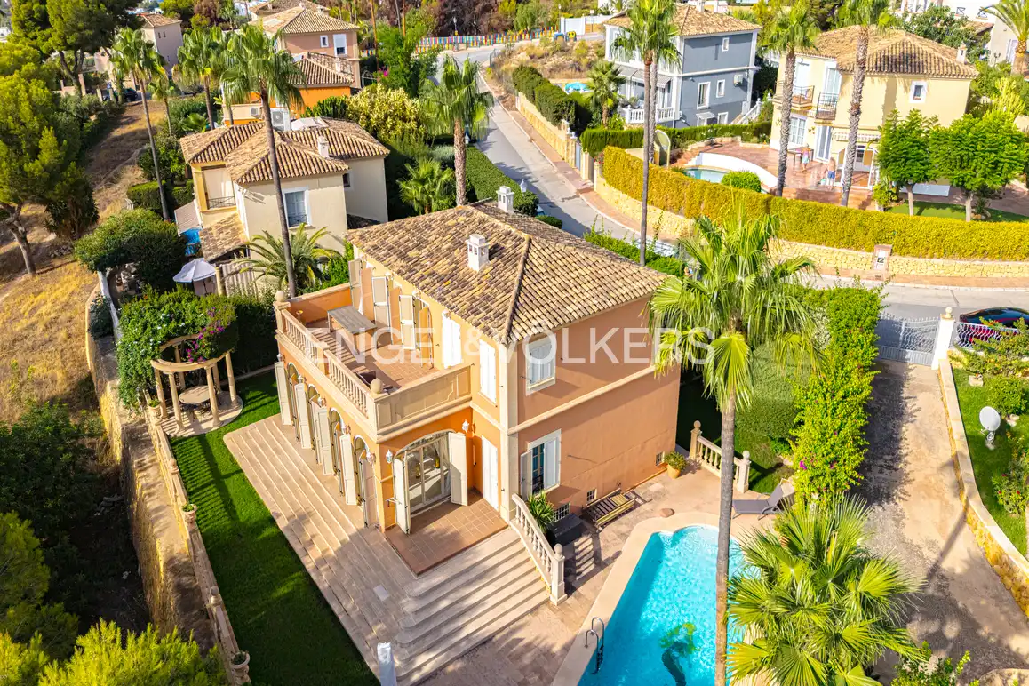 Detached house with terrace for sale in Calle Isla Mallorca, imagen 4