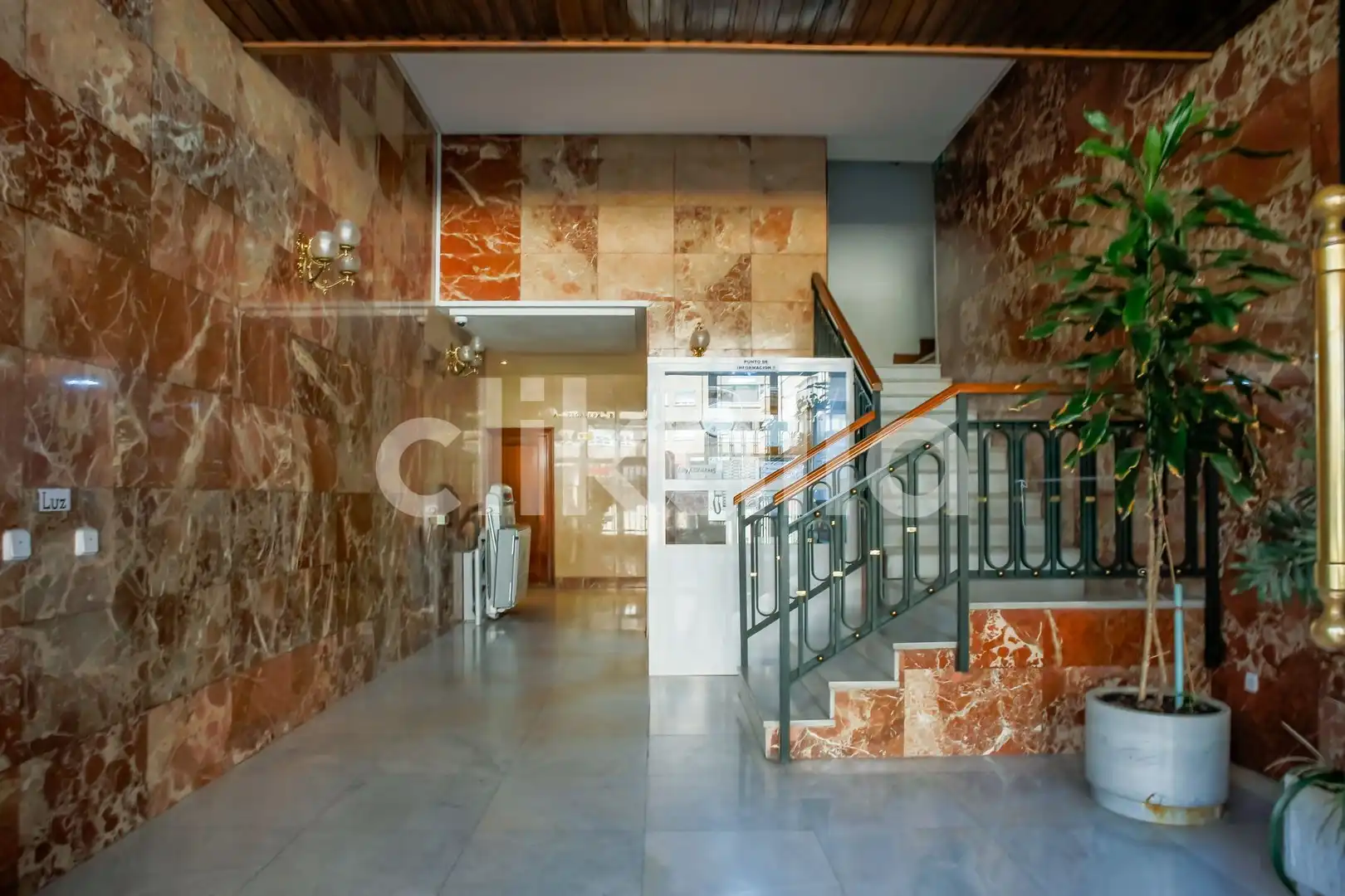 Flat for sale in Madrid  with Air Conditioner, Heating and Terrace
