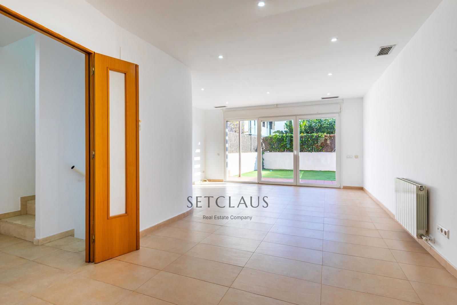 Casa adosada en venta en Montgat con Aire acondicionado, Calefacción y Jardín privado