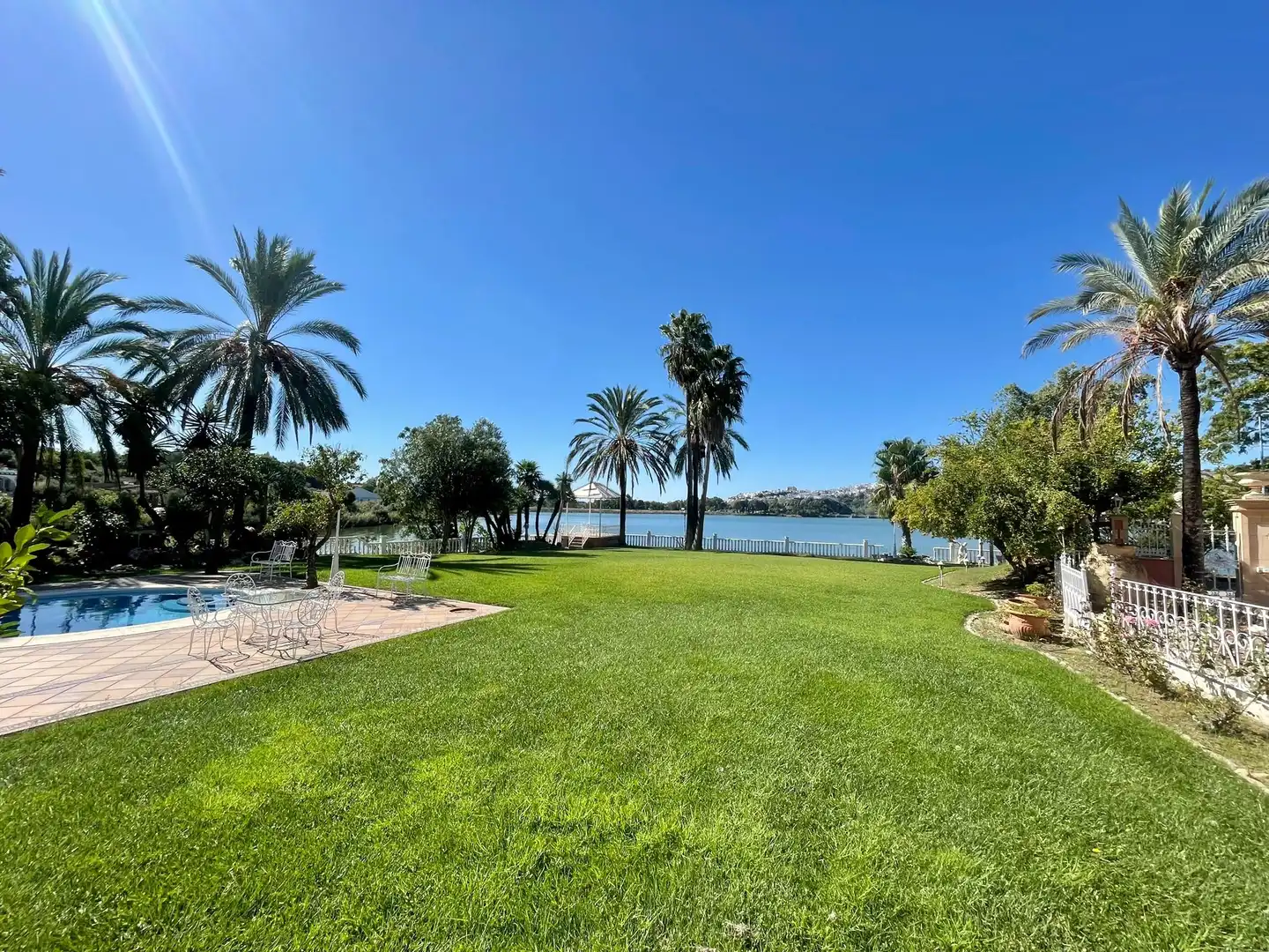 Jardí de Casa o xalet en venda en Arcos de la Frontera amb Aire condicionat, Jardí privat i Terrassa
