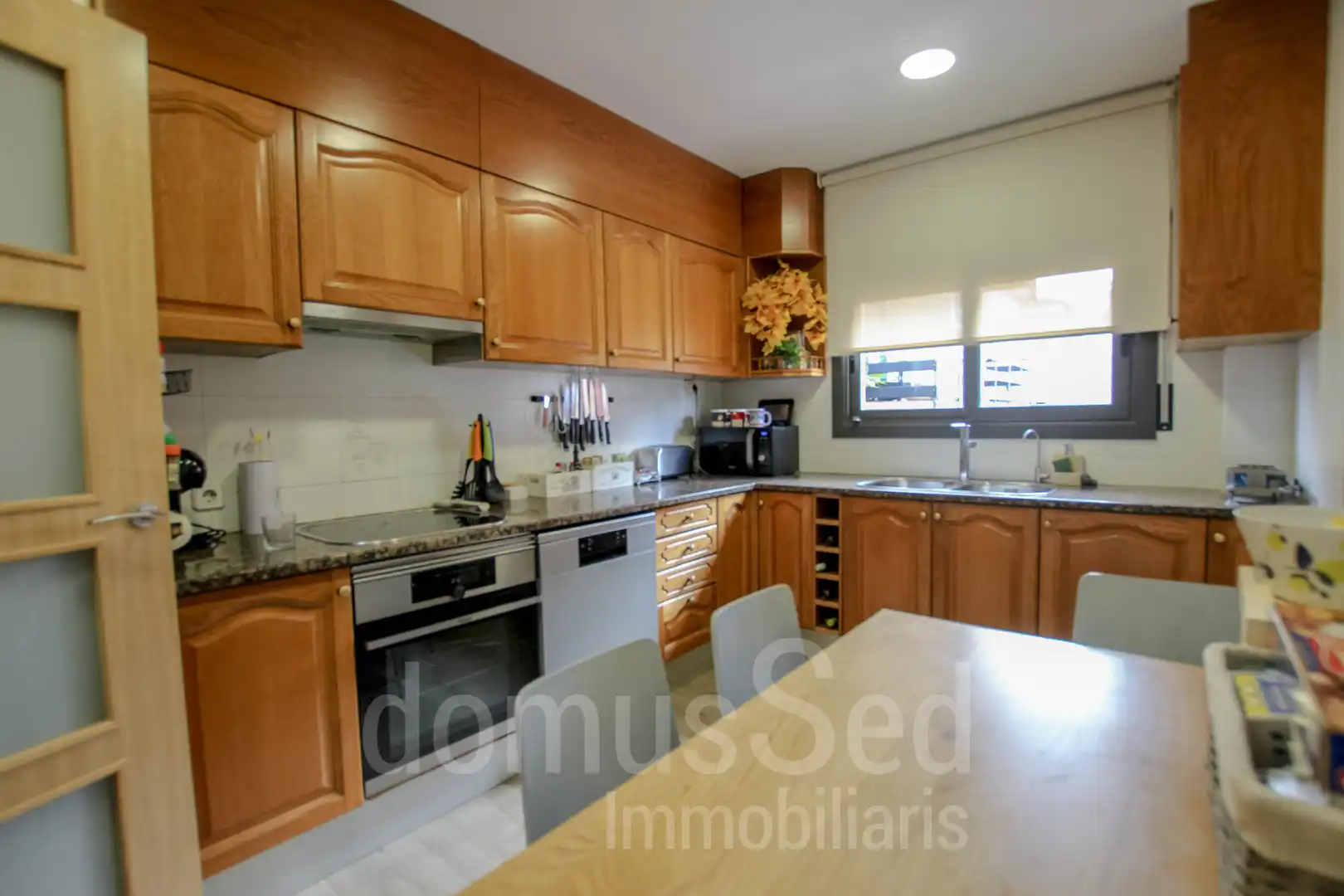 Kitchen of Detached homes for sale in El Masnou  with Air Conditioner, Heating and Terrace