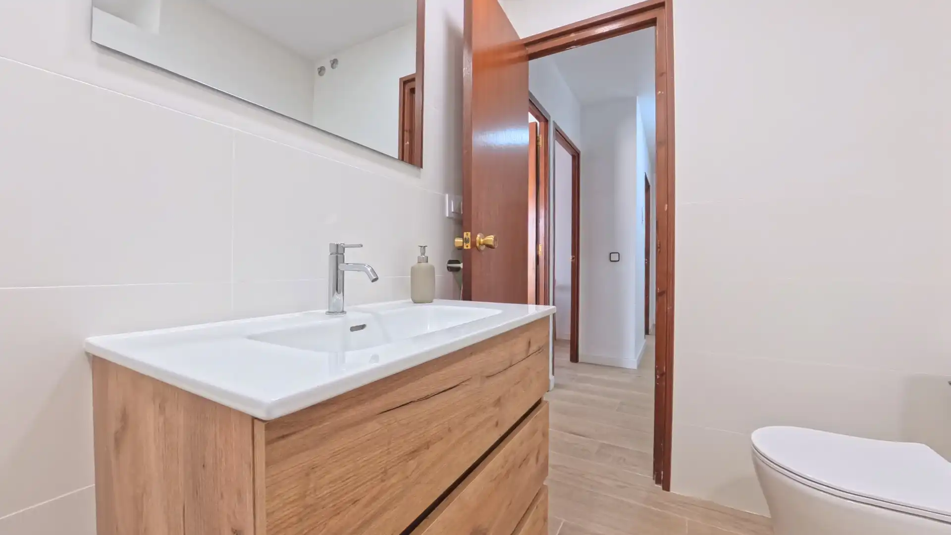 Baño de Ático en venta en Cunit con Aire acondicionado, Calefacción y Terraza