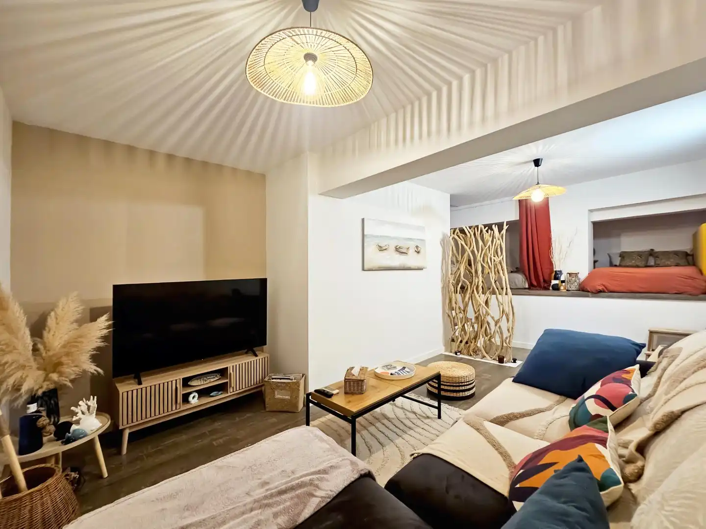 Sala d'estar de Casa o xalet en venda en Santa Pola amb Aire condicionat, Jardí privat i Moblat