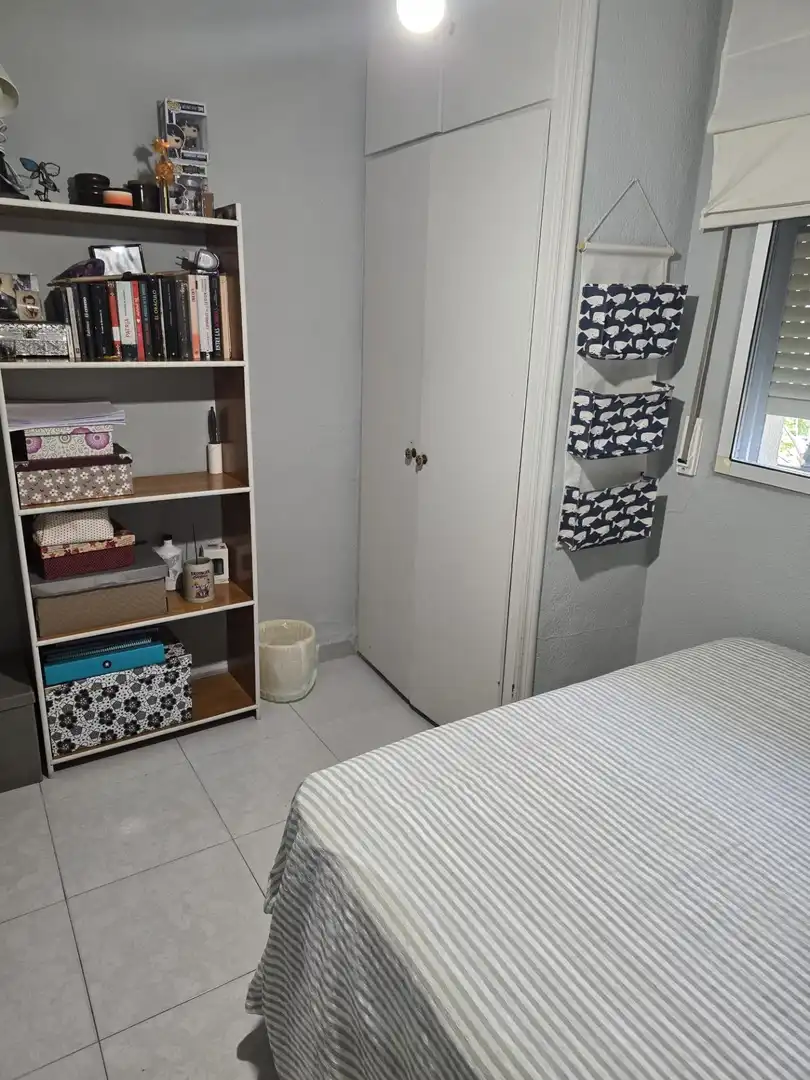 Habitación de Casa adosada en venta en Algeciras
