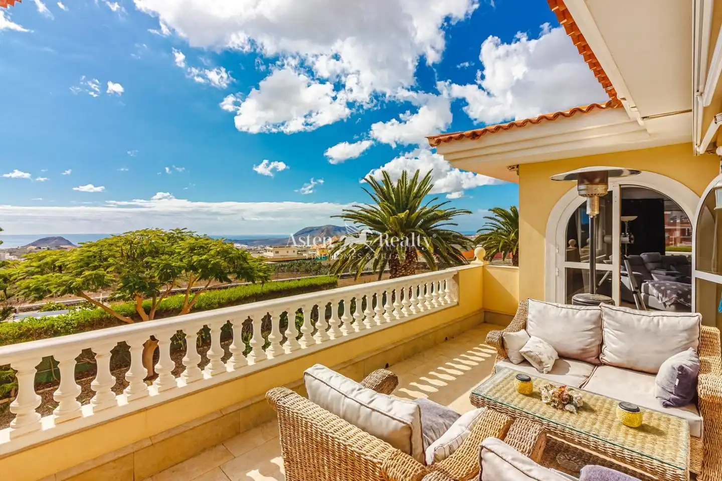Terrassa de Casa o xalet en venda en Arona amb Aire condicionat, Terrassa i Piscina