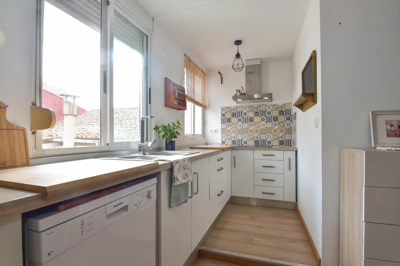 Kitchen of Flat for sale in Paiporta  with Heating, Storage room and Balcony