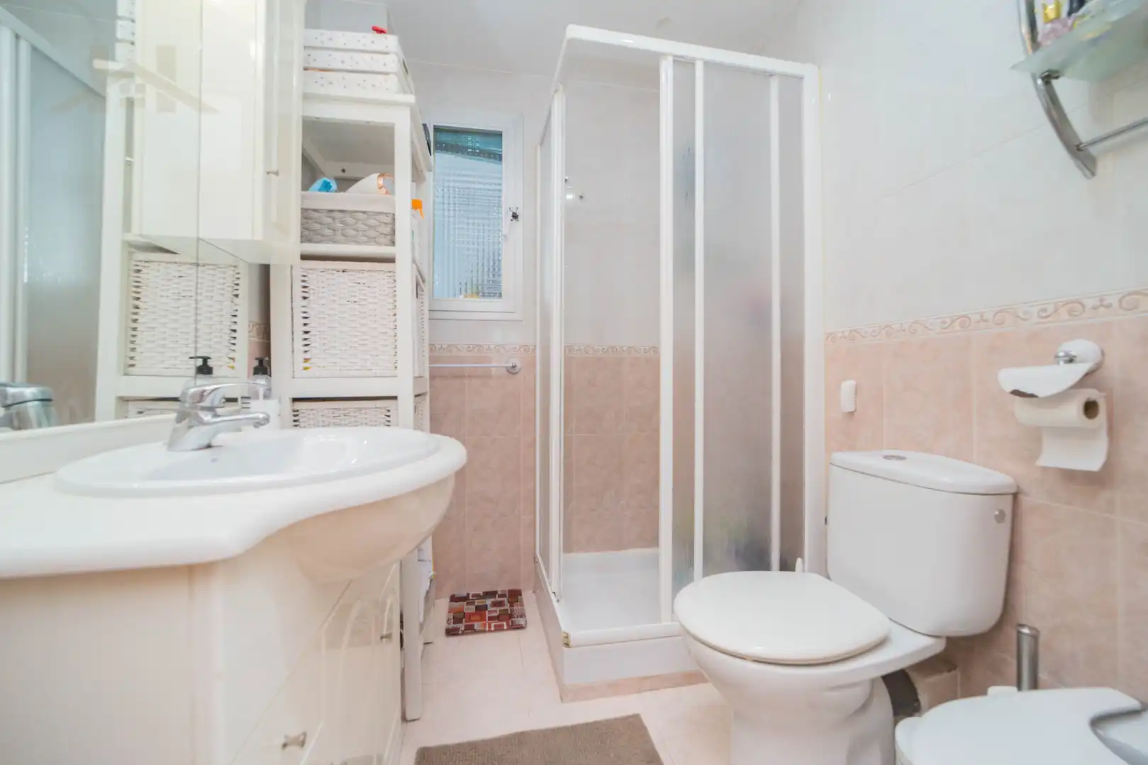 Baño de Piso en venta en Fuenlabrada con Aire acondicionado, Calefacción y Terraza