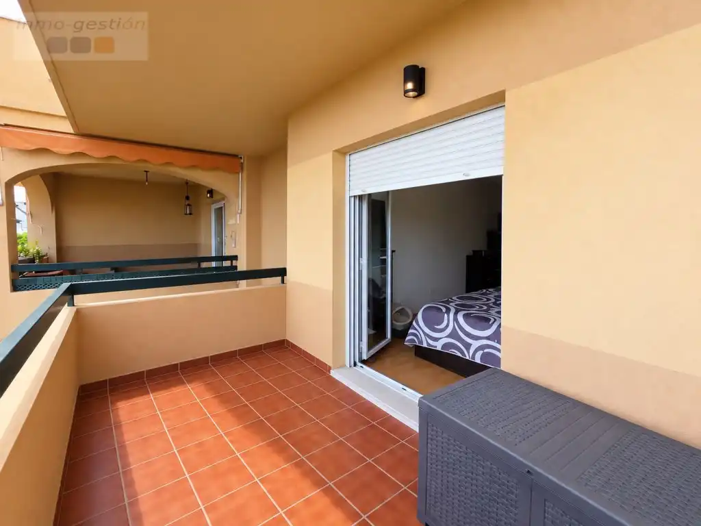 Balcony of Flat for sale in Selwo