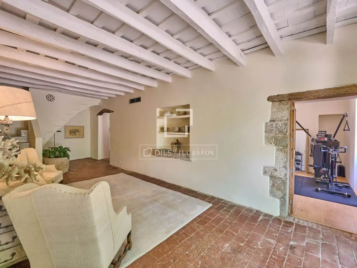 Sala d'estar de Casa o xalet en venda en Alella amb Aire condicionat, Calefacció i Jardí privat
