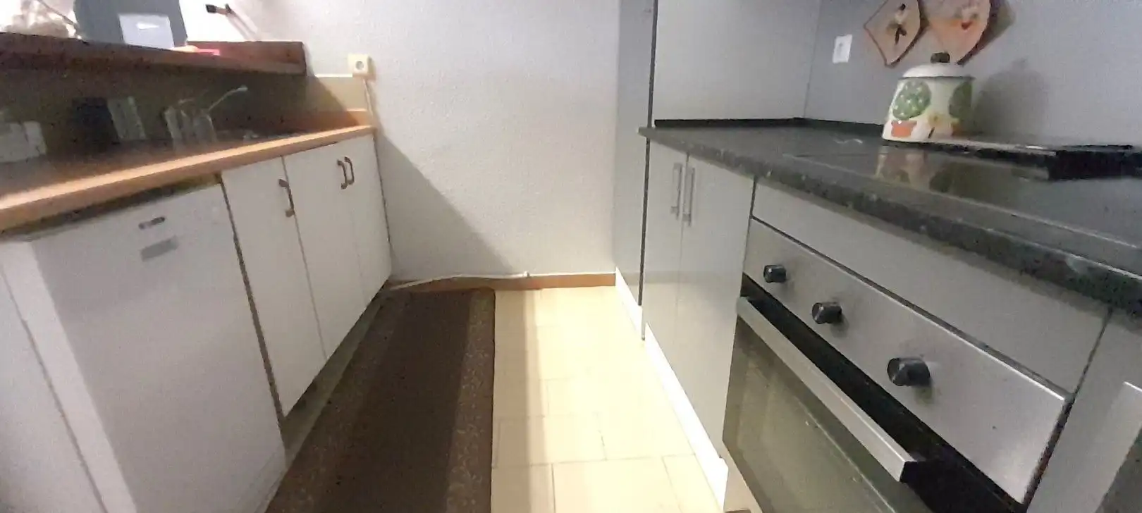 Kitchen of Commercial properties for sale in  Logroño