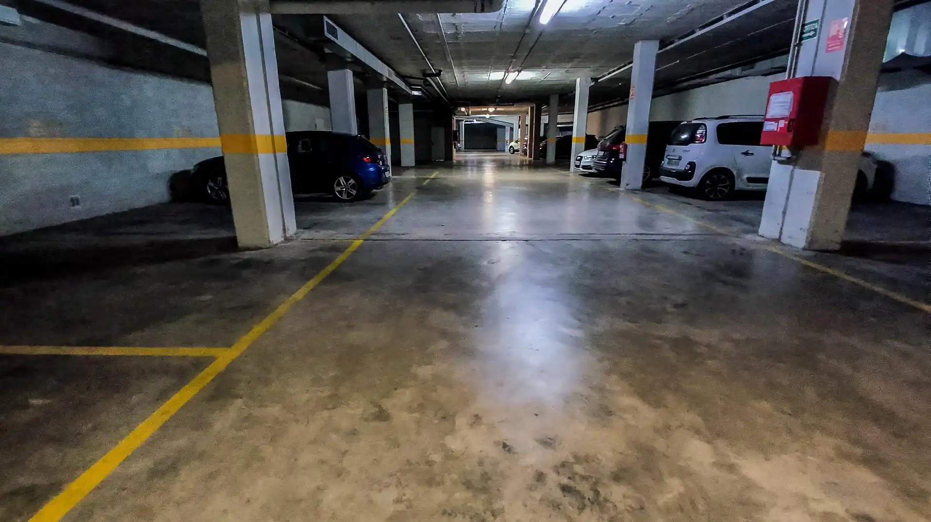 Parking de Piso en venta en Reus con Jardín privado, Trastero y Piscina comunitaria