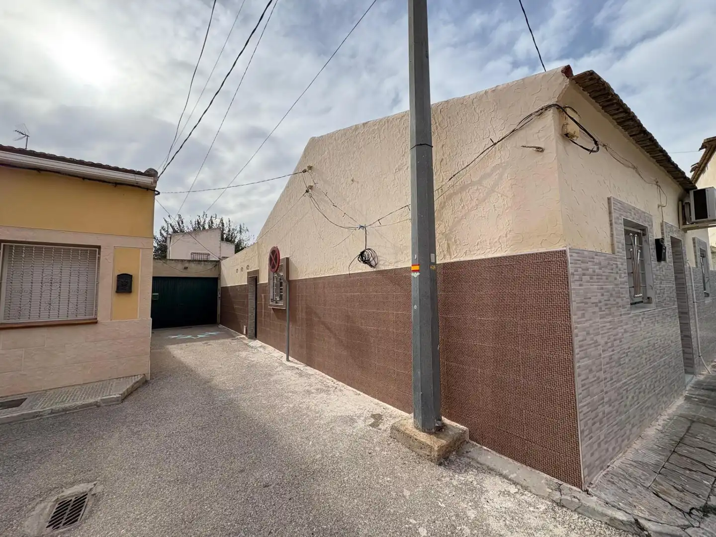 Vista exterior de Casa o xalet en venda en Almoradí amb Aire condicionat