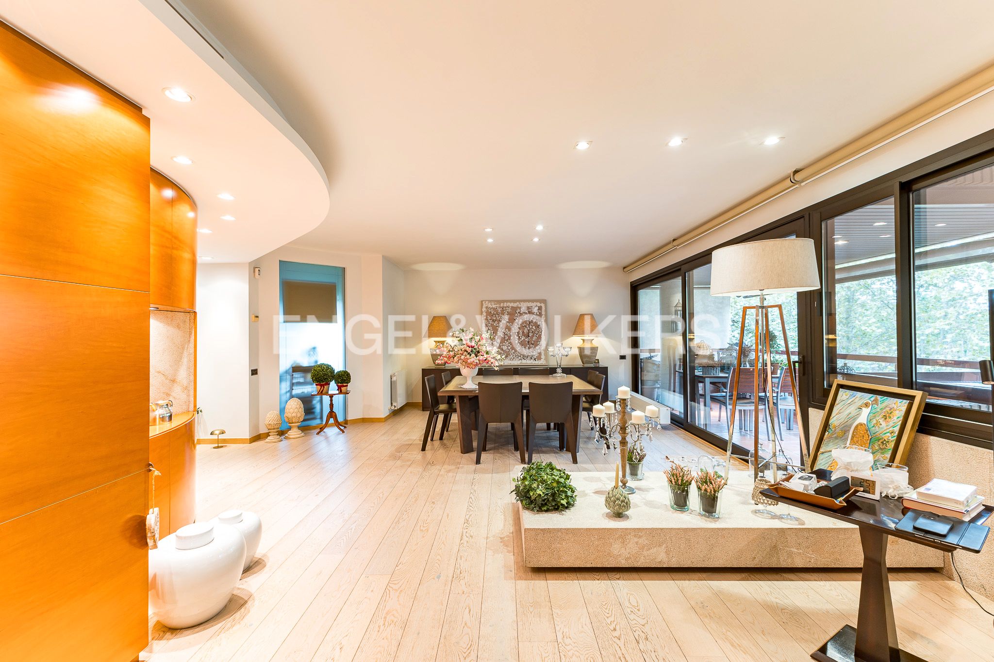 Sala d'estar de Àtic en venda en Sant Cugat del Vallès amb Aire condicionat, Calefacció i Parquet