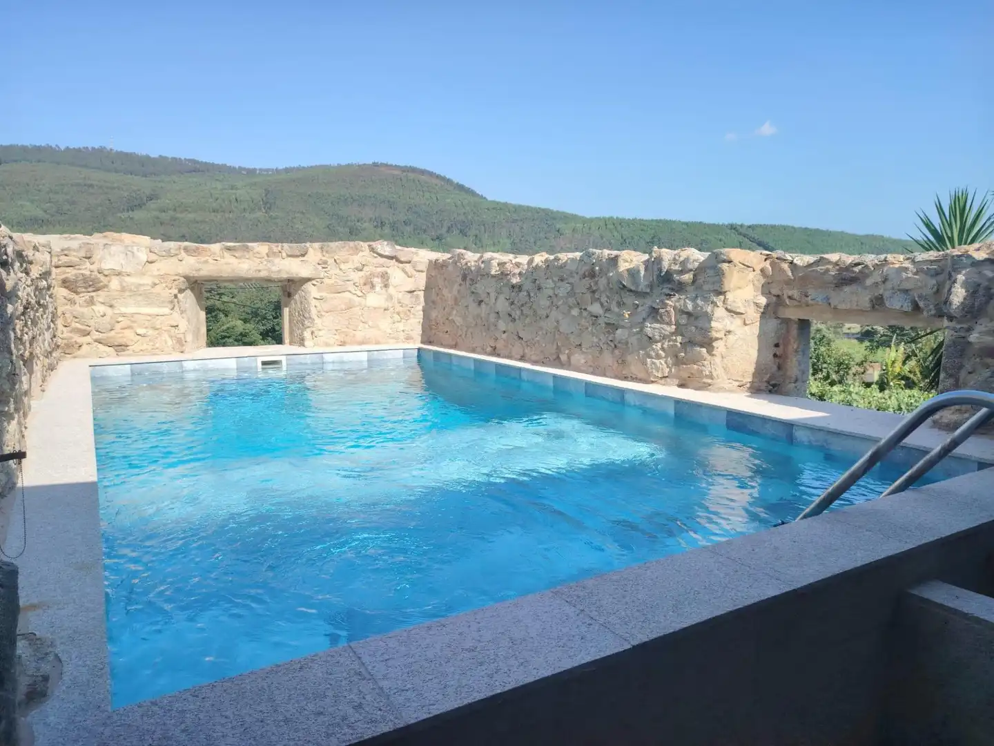 Piscina de Casa o xalet en venda en O Rosal   amb Terrassa, Piscina i Balcó