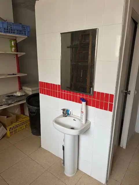 Bany de Local en venda en Sueca amb Moblat