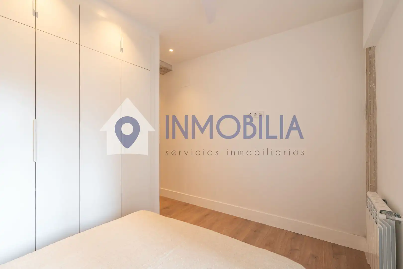 Habitación de Piso en venta en Madrid con Calefacción y Terraza