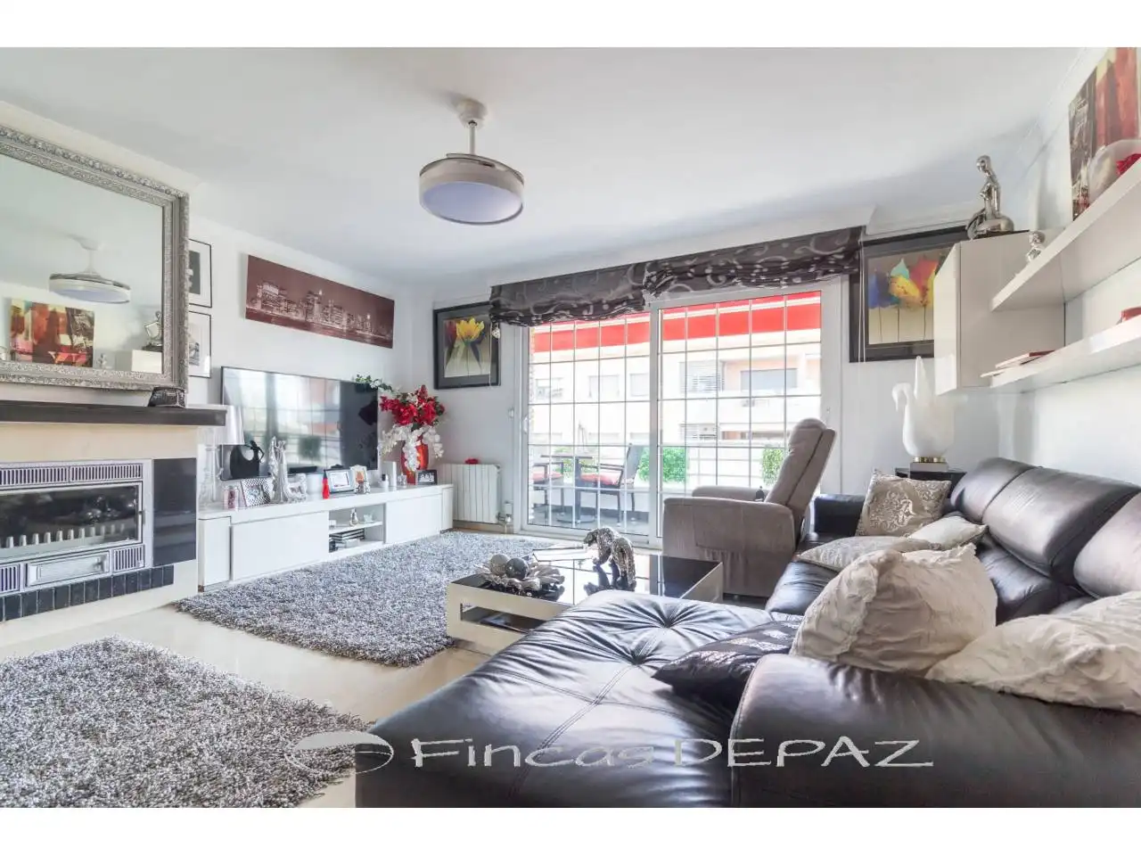 Sala de estar de Ático en venta en Castelldefels con Calefacción y Terraza