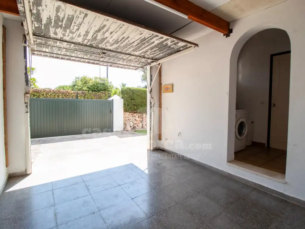 Vista exterior de Finca rústica en venta en Es Castell con Aire acondicionado, Terraza y Piscina