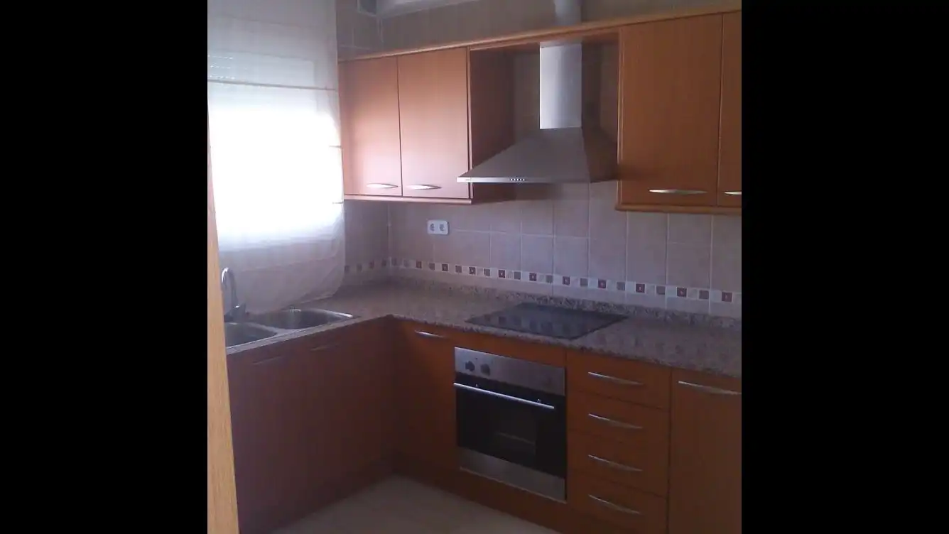 Cuina de Casa o xalet en venda en El Pla de Santa Maria amb Calefacció, Jardí privat i Parquet