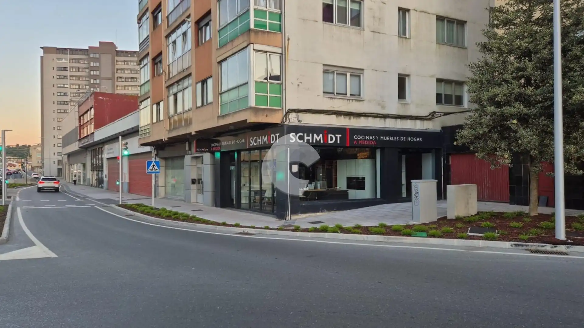 Vista exterior de Local en venta en Oleiros