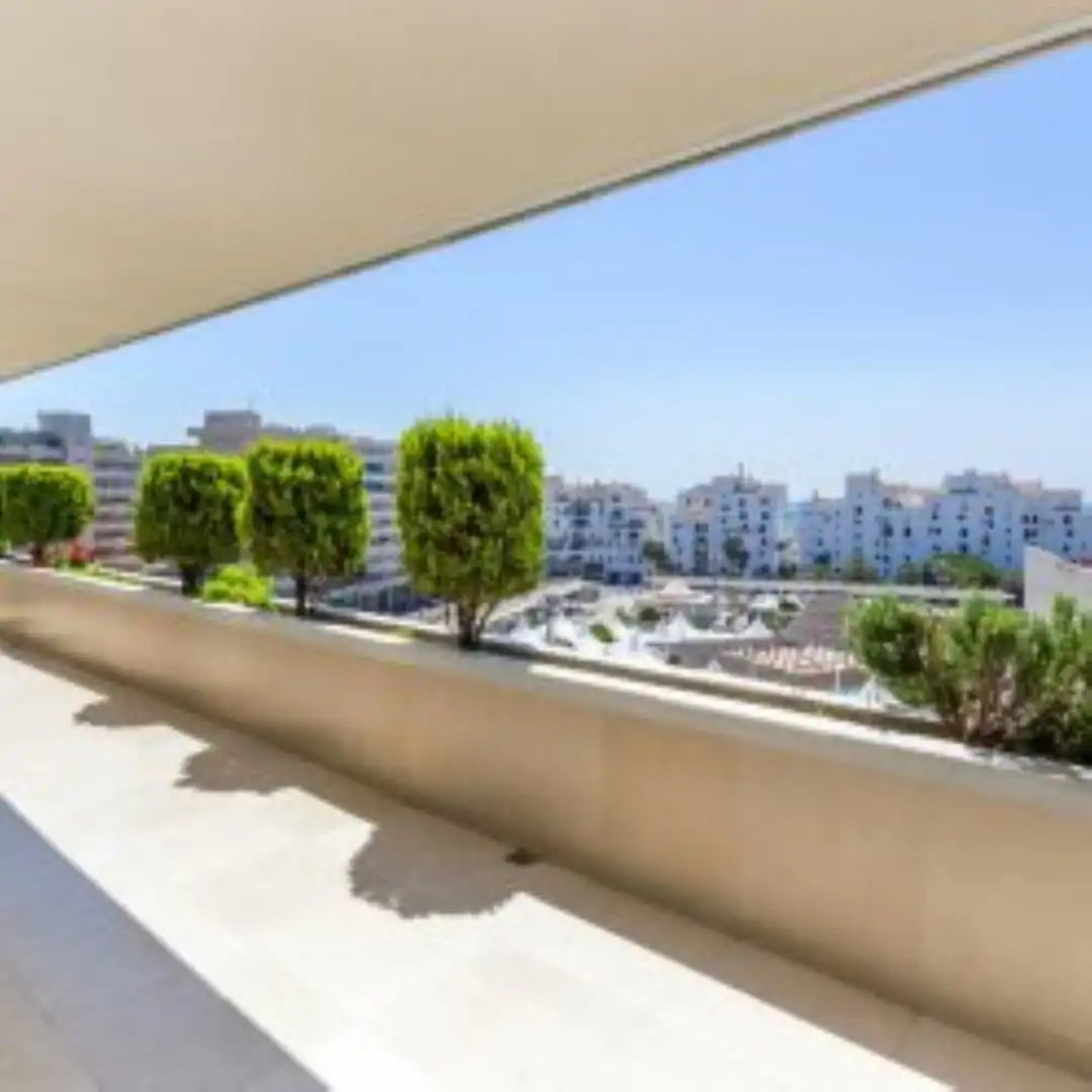 Àtic amb piscina en venda a Nueva Andalucía, imagen 2