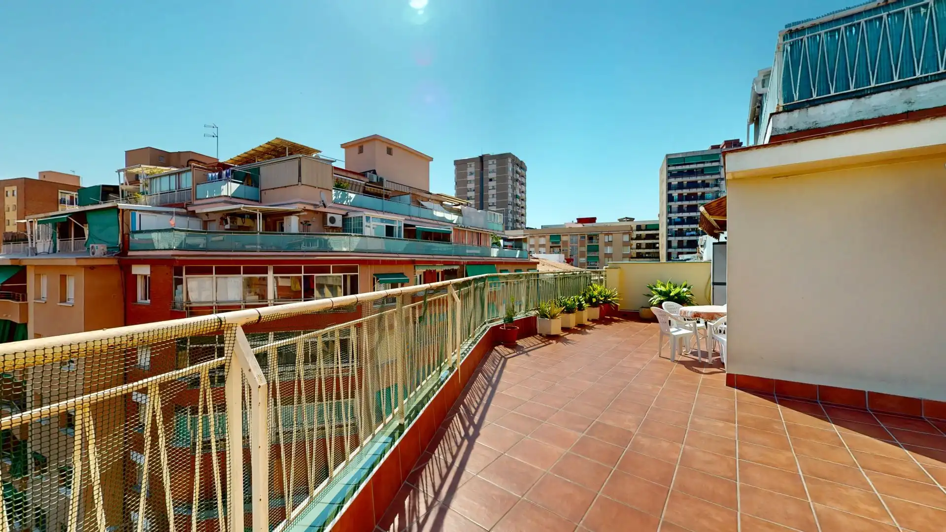 Terrassa de Àtic en venda en L'Hospitalet de Llobregat amb Aire condicionat, Terrassa i Traster