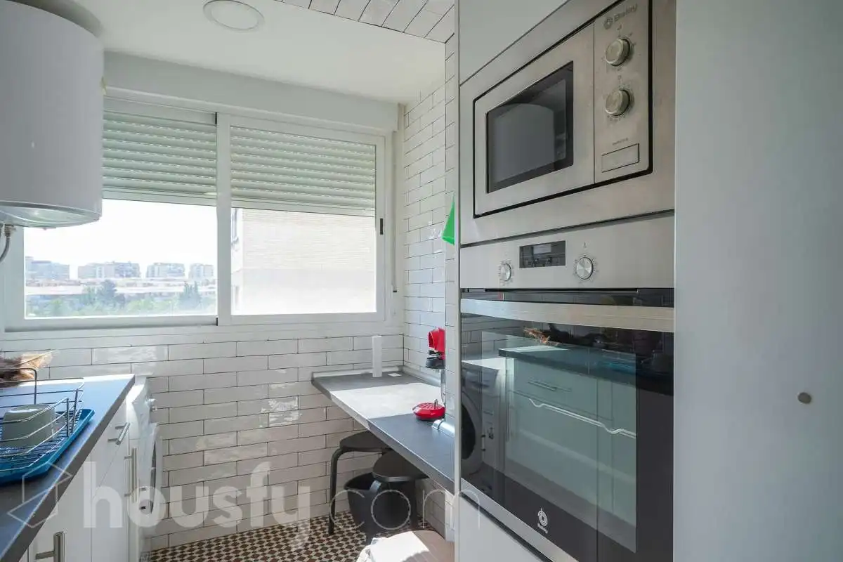 Cocina de Piso en venta en Madrid con Calefacción, Terraza y Trastero