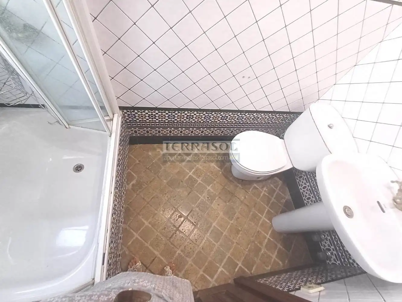 Bany de Casa o xalet en venda en Vélez-Málaga amb Aire condicionat, Calefacció i Terrassa
