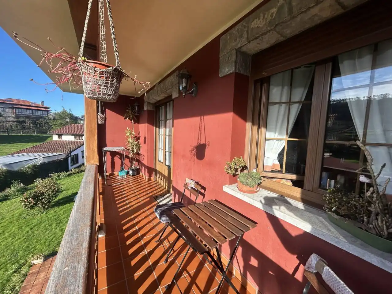 Terrasse von Haus oder Chalet zum Verkauf in Llanes mit Heizung, Privatgarten und Terrasse