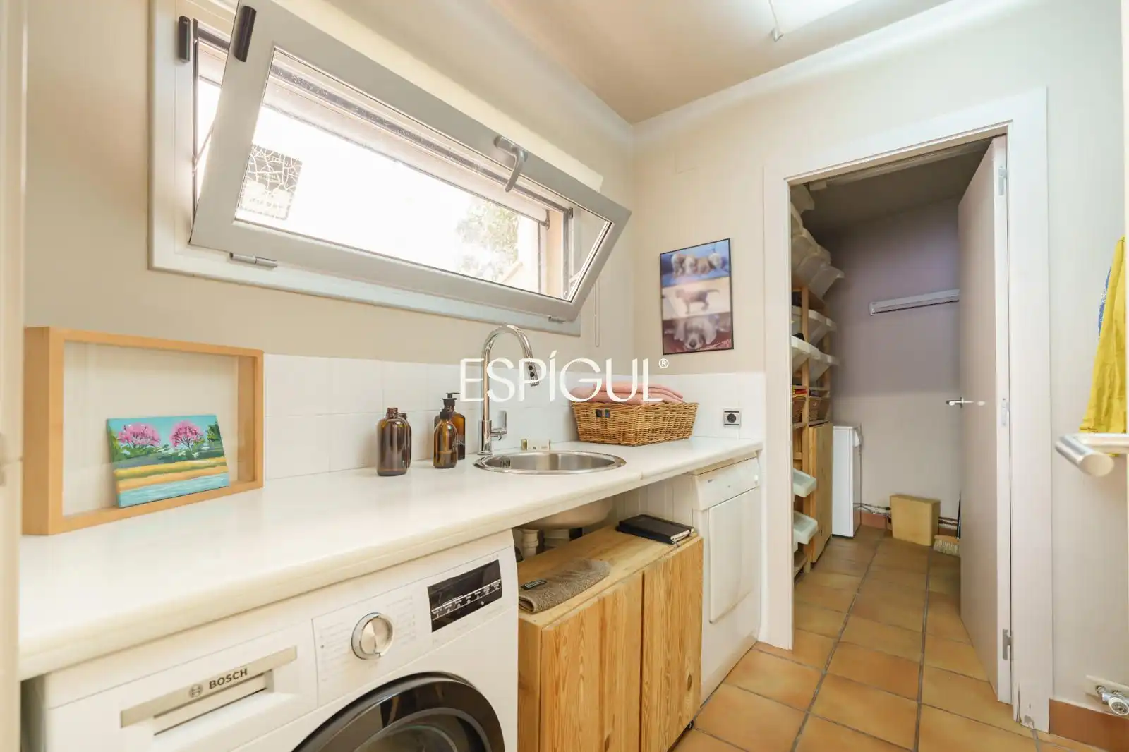 Cocina de Casa o chalet en venta en Molins de Rei con Aire acondicionado, Calefacción y Jardín privado