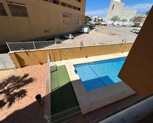 Piscina de Pis en venda en Roquetas de Mar amb Terrassa i Piscina comunitària