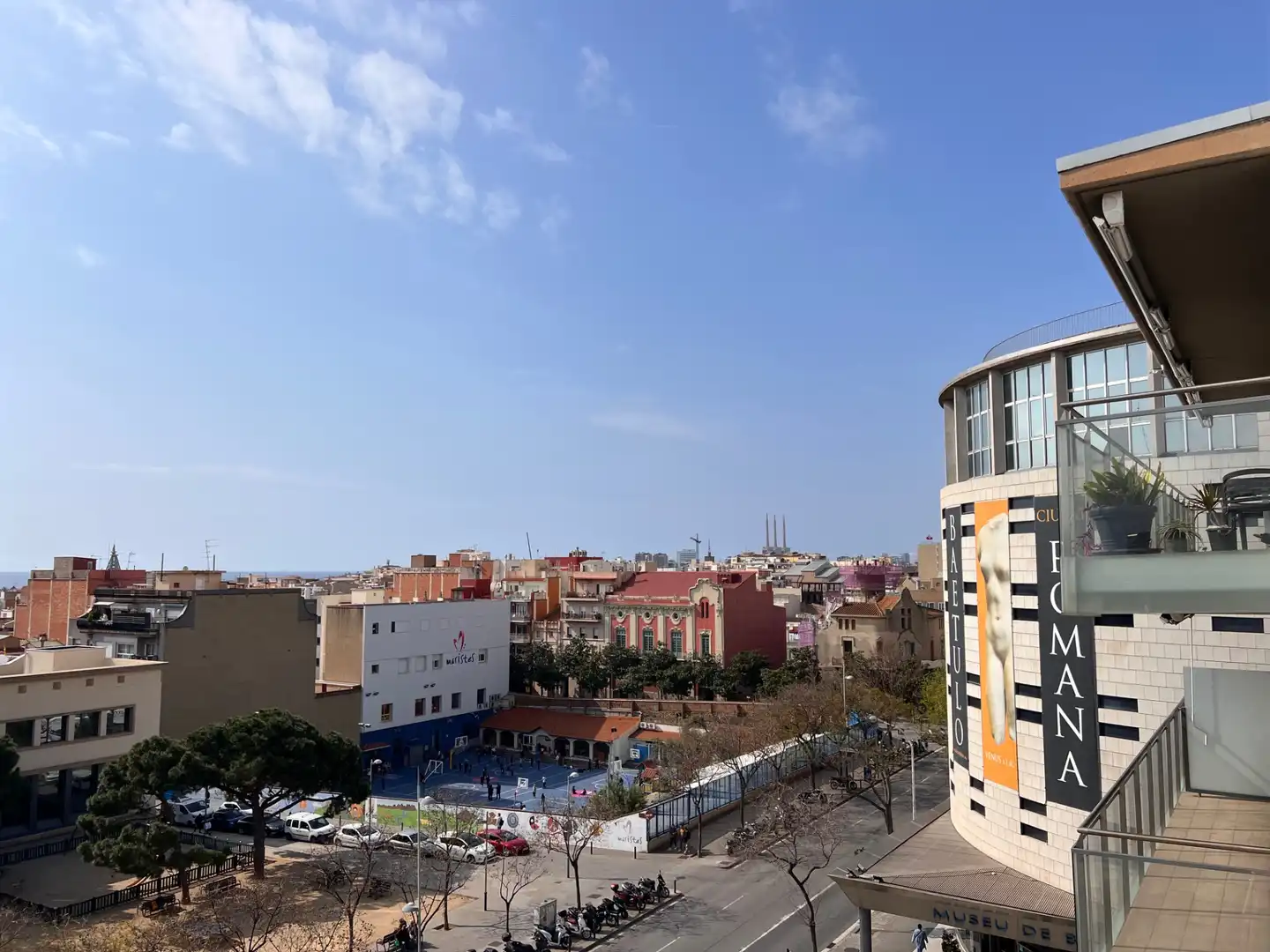 Außenansicht von Erdgeschoss zum Verkauf in Badalona