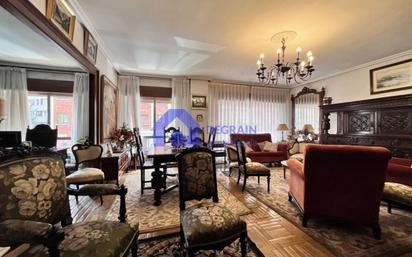 Living room of Flat for sale in Oviedo   with Storage room