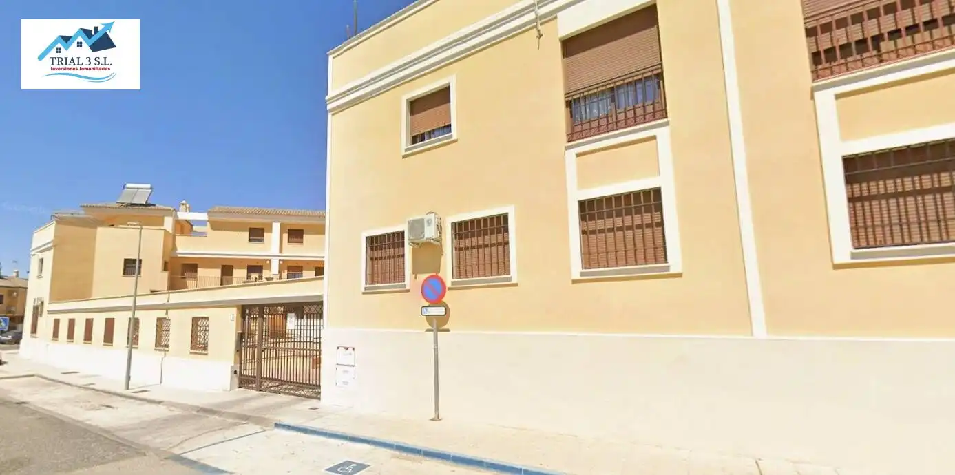 Vista exterior de Pis en venda en Mairena del Alcor