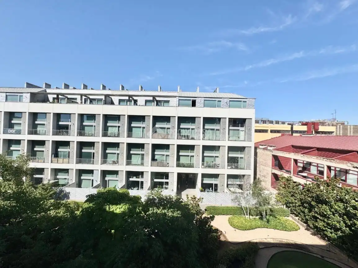 Vista exterior de Loft de lloguer en Madrid amb Aire condicionat, Calefacció i Terrassa