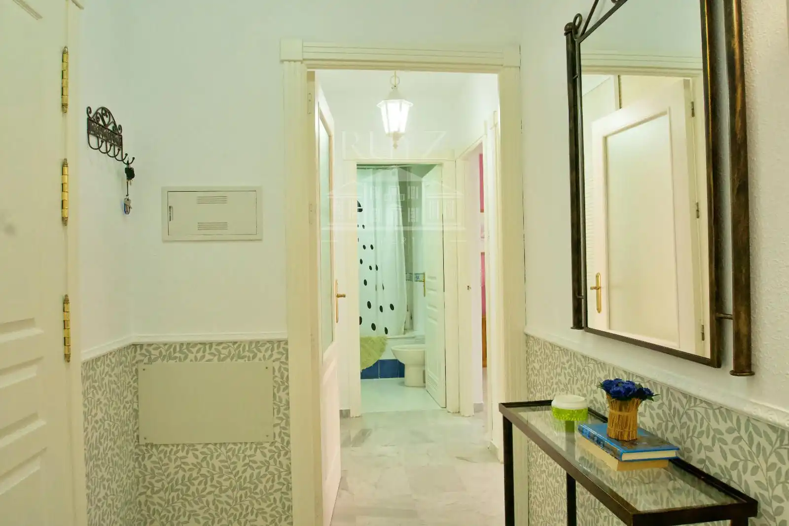 Badezimmer von Wohnung zur Miete in Salobreña mit Terrasse, Möbliert und Waschmaschine